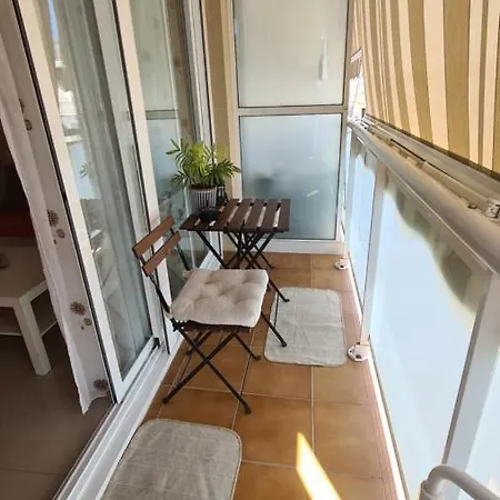 Ideal Escapadas Y Vacaciones-parking-wifi-netflix-xbox *
