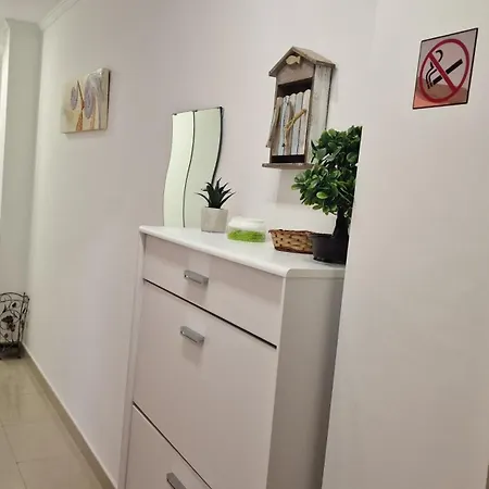 Ideal Escapadas Y Vacaciones-parking-wifi-netflix-xbox Apartment *