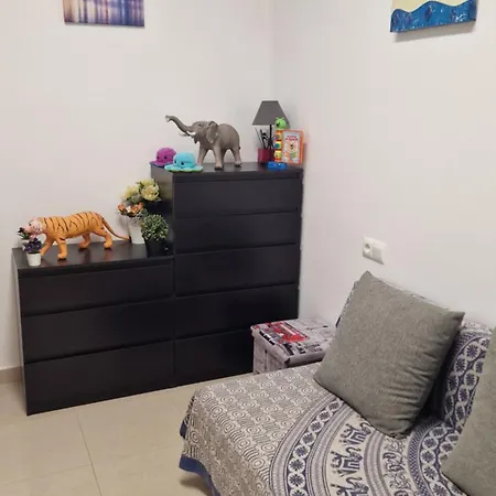 Apartment Ideal Escapadas Y Vacaciones-parking-wifi-netflix-xbox
