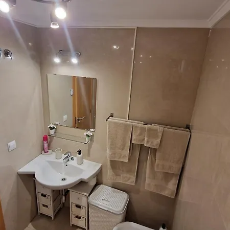 Apartment Ideal Escapadas Y Vacaciones-parking-wifi-netflix-xbox *