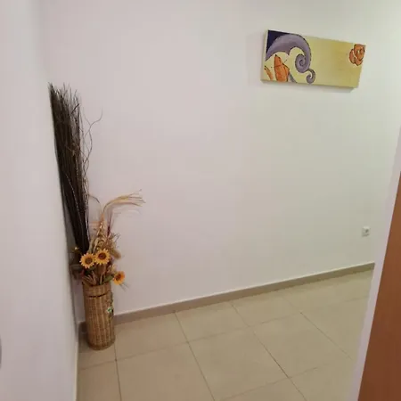 Apartment Ideal Escapadas Y Vacaciones-parking-wifi-netflix-xbox