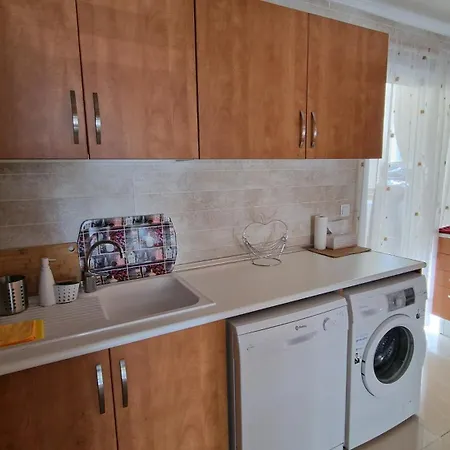 Apartment Ideal Escapadas Y Vacaciones-parking-wifi-netflix-xbox